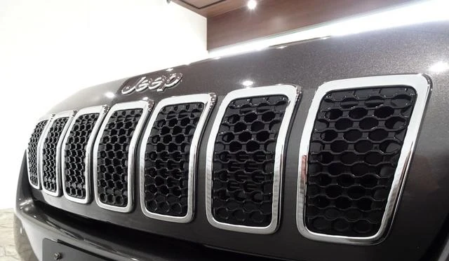 Chrysler JEEP 61
