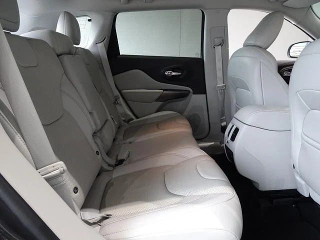 Chrysler JEEP 20
