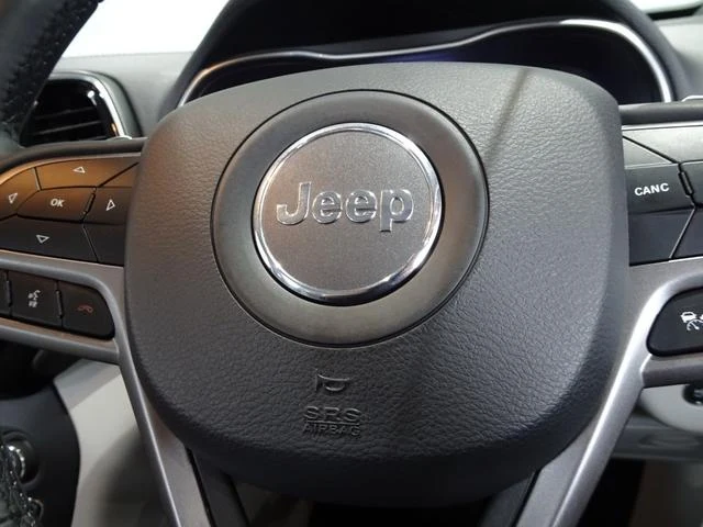 Chrysler JEEP 32