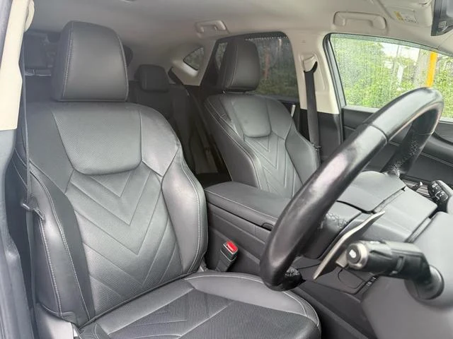 Lexus NX 42