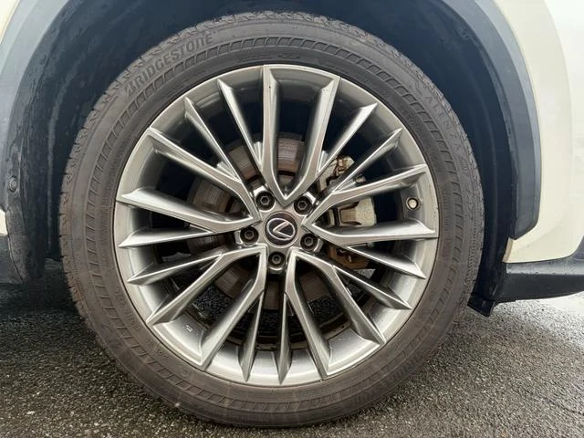 Lexus NX 74