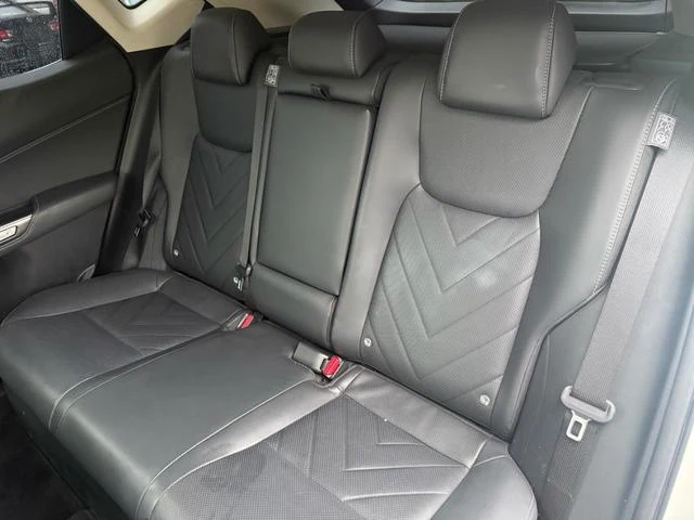 Lexus NX 48