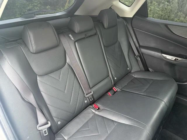 Lexus NX 46