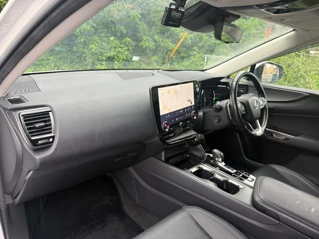 Lexus NX 43