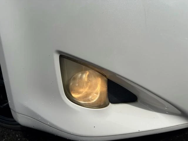 Lexus IS 50