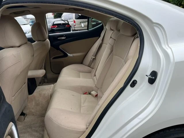 Lexus IS 29