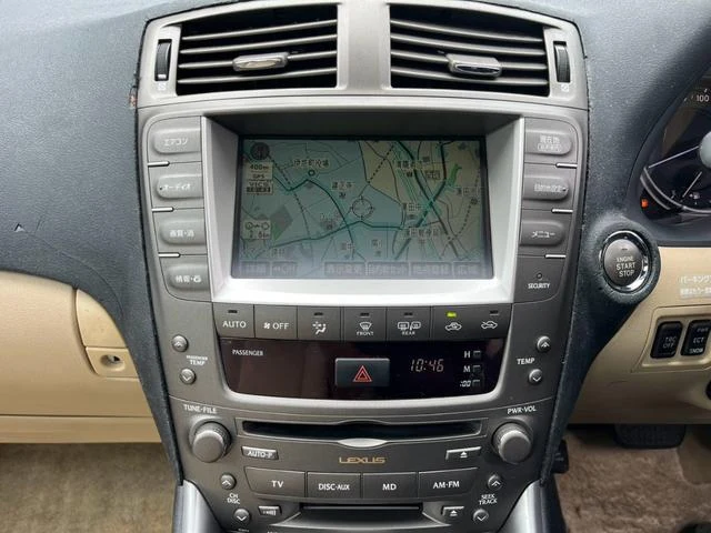 Lexus IS 5