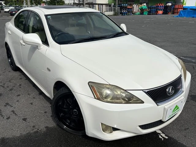 Lexus IS 38