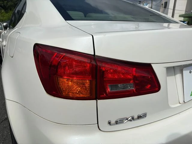 Lexus IS 52
