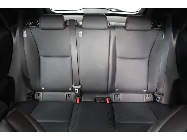 Lexus LBX 43