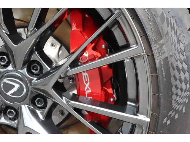 Lexus LBX 14