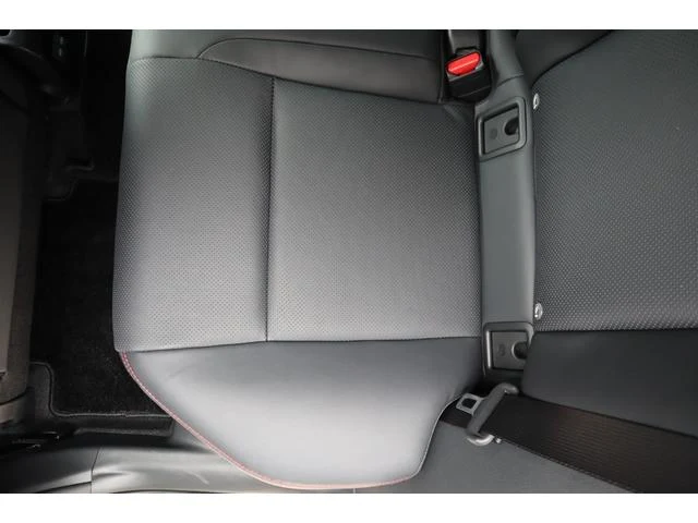 Lexus LBX 45