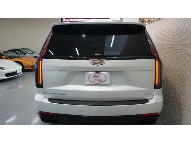 Cadillac ESCALADE 6