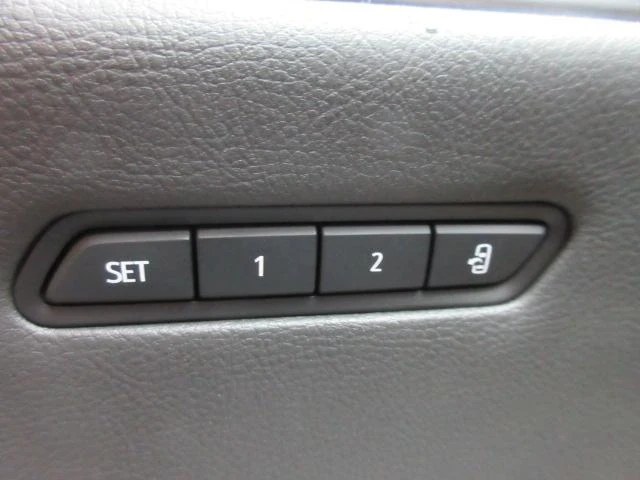 Cadillac XT6 22