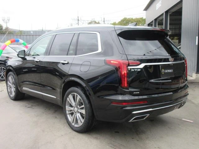 Cadillac XT6 10