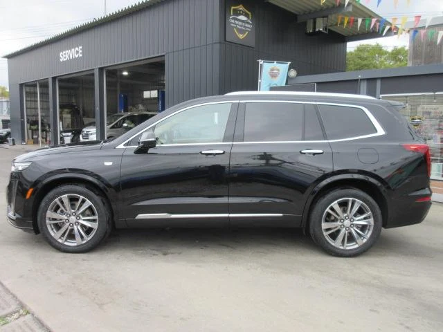 Cadillac XT6 33