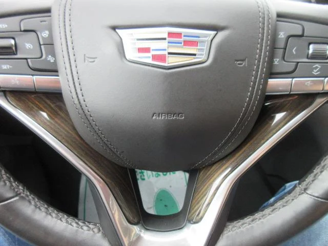 Cadillac XT6 44