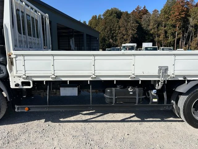 Mitsubishi Fuso FIGHTER 59