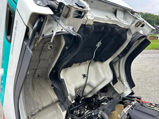 Mitsubishi Fuso CANTER 46