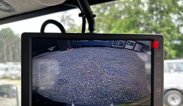 Mitsubishi Fuso CANTER 29