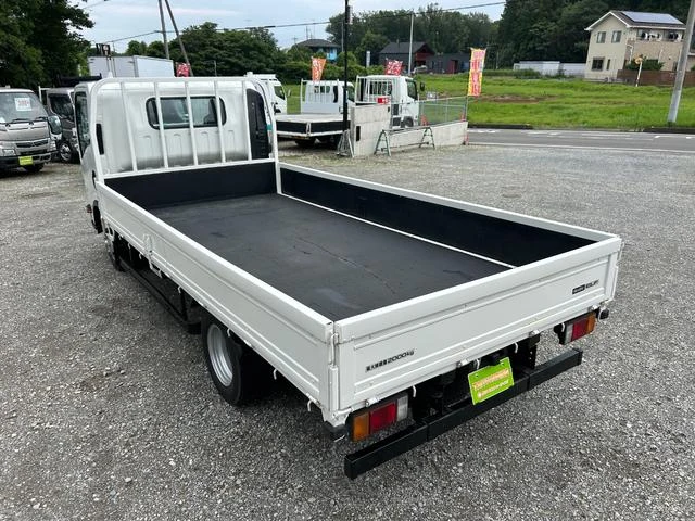 Isuzu ELF 46