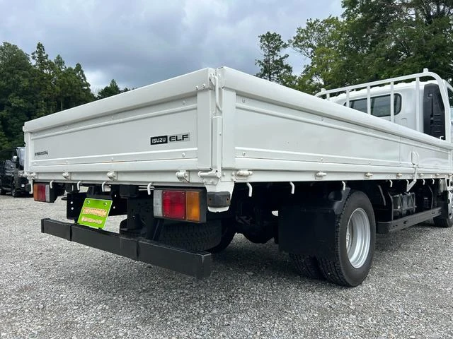 Isuzu ELF 67