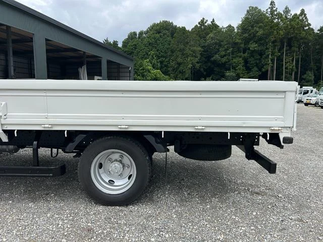 Isuzu ELF 60