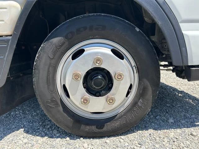 Mitsubishi Fuso CANTER 58