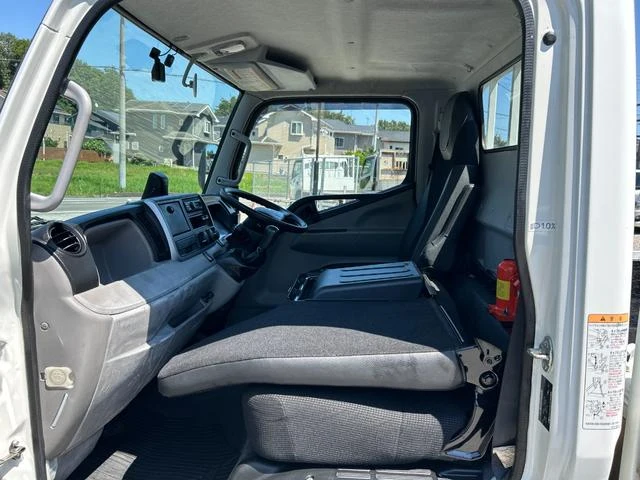 Mitsubishi Fuso CANTER 39