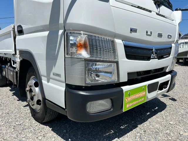 Mitsubishi Fuso CANTER 57