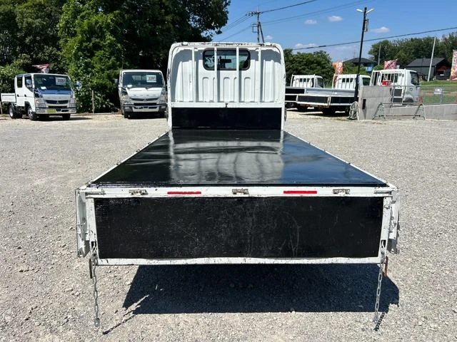 Mitsubishi Fuso CANTER 48