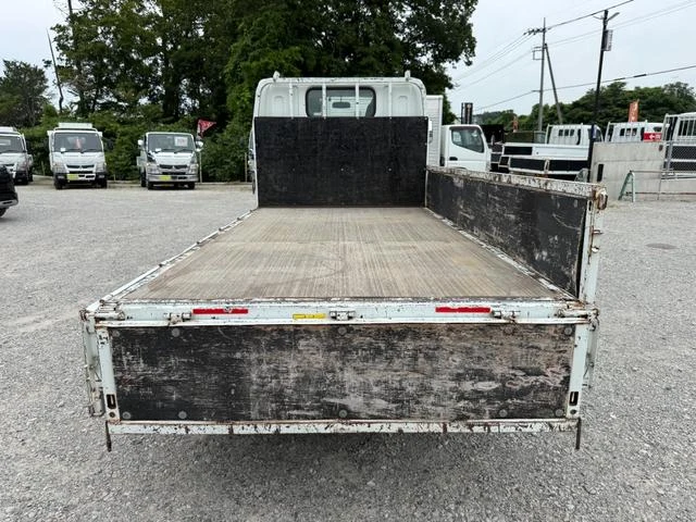 Mitsubishi Fuso CANTER 47