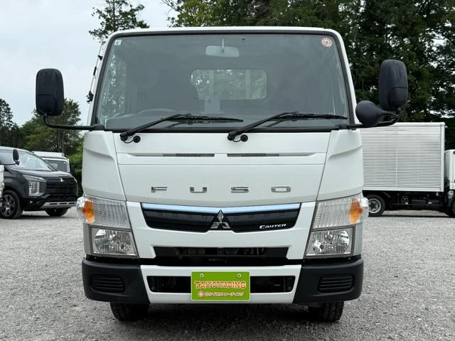Mitsubishi Fuso CANTER 76