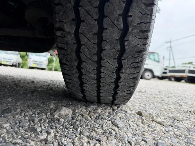 Mitsubishi Fuso CANTER 64