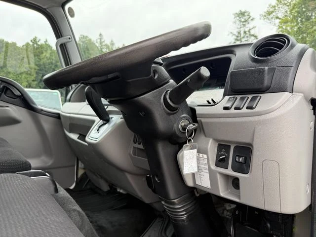 Mitsubishi Fuso CANTER 13