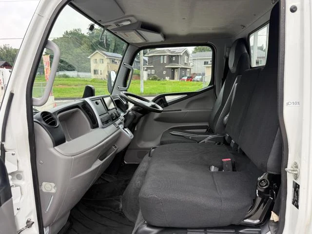 Mitsubishi Fuso CANTER 31