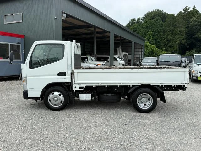 Mitsubishi Fuso CANTER 8