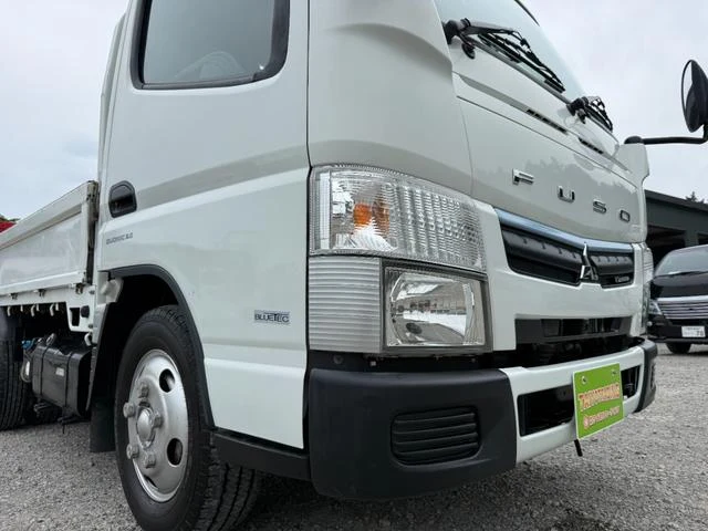 Mitsubishi Fuso CANTER 62