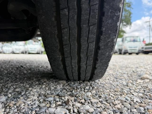 Mitsubishi Fuso CANTER 64