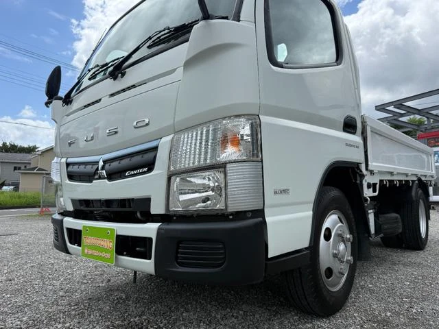 Mitsubishi Fuso CANTER 57