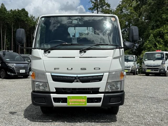 Mitsubishi Fuso CANTER 2