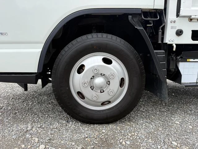 Mitsubishi Fuso CANTER 58