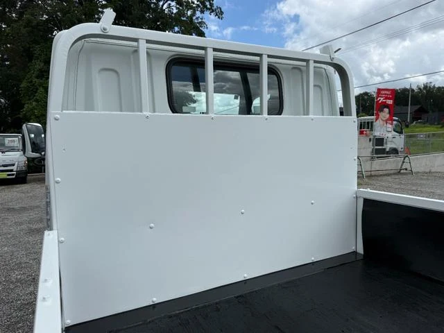 Mitsubishi Fuso CANTER 52