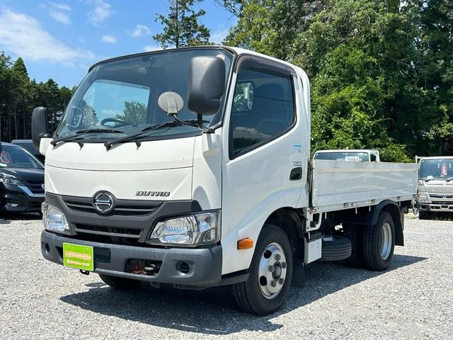 Hino DUTRO
