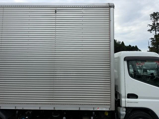 Mitsubishi Fuso CANTER 67