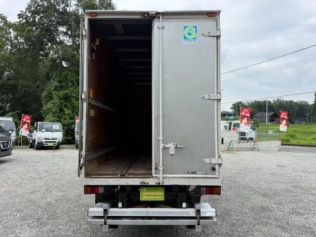 Mitsubishi Fuso CANTER 47