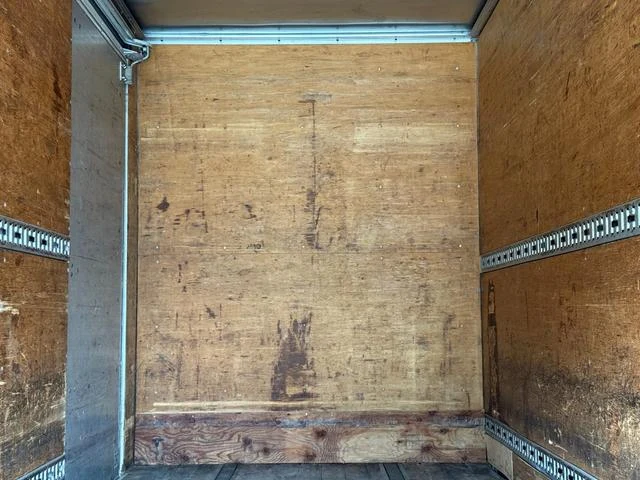 Mitsubishi Fuso CANTER 52