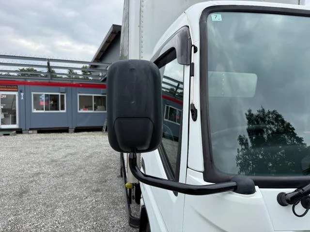 Mitsubishi Fuso CANTER 63