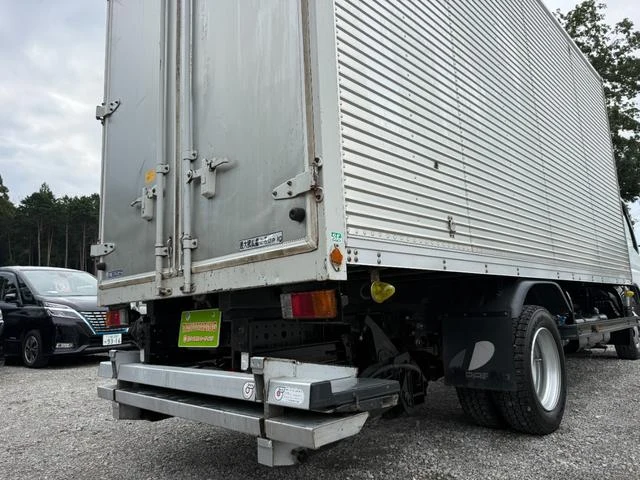 Mitsubishi Fuso CANTER 71