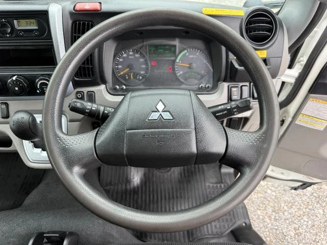 Mitsubishi Fuso CANTER 13